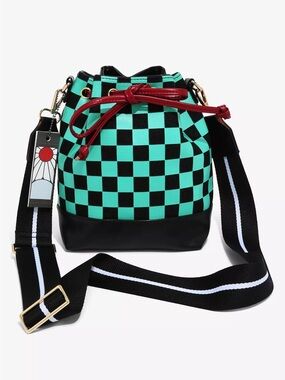 Demon Slayer: Kimetsu no Yaiba Tanjiro Crossbody Bucket Bag
